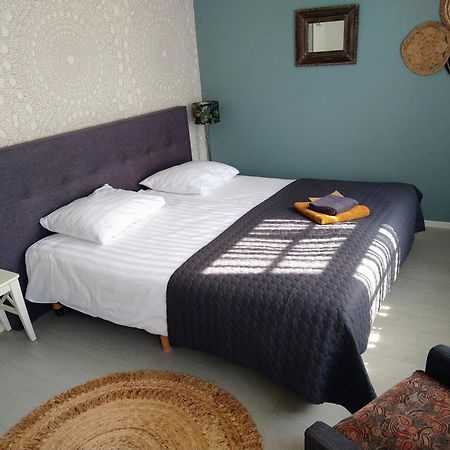 Bed & Brasserie Het Kosthuys Синт Маартенсдайк Екстериор снимка